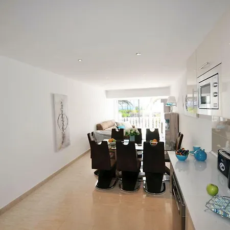 Apartment Townhouse On The 1st Line By Altamarhomes