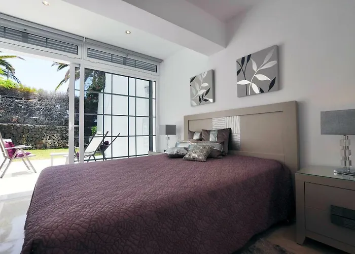 Apartament Townhouse On The 1st Line By Altamarhomes