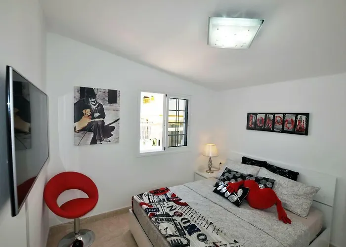 Townhouse On The 1st Line By Altamarhomes Costa Adeje (Tenerife)